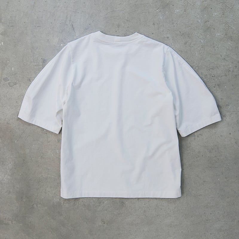 ＜LOEFF＞コットン クレセントスリーブ Tシャツ　ホワイト　ロエフ LOEFF tシャツ 「LOEFF」コットン クレセントスリーブ Tシャツ