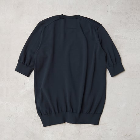【ミモレ別注】スローン 半袖黒ニット【数量限定】