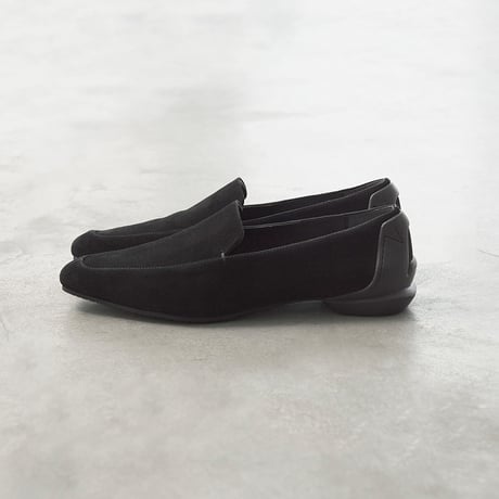 ＜追加販売＞SHISEIスウェードローファー【数量限定】