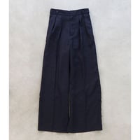 ミモレ別注・NAVEタックパンツ【数量限定】