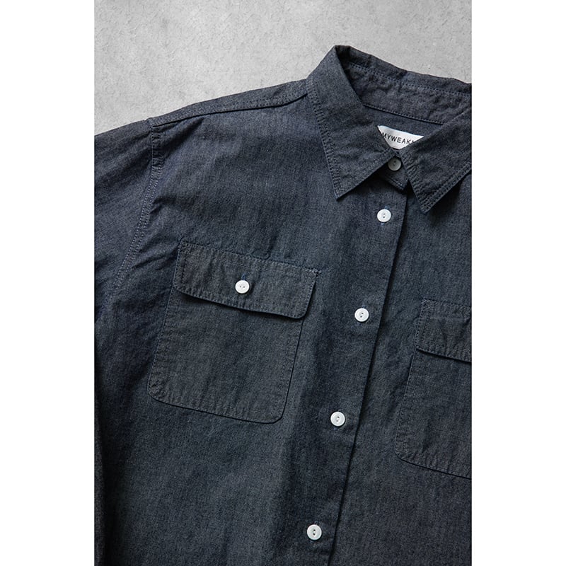ミモレ別注】マイ ウィークネスのシャンブレーシャツ【数量限定】 | mi