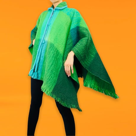 70’s Wool Blanket Cape with Fringe