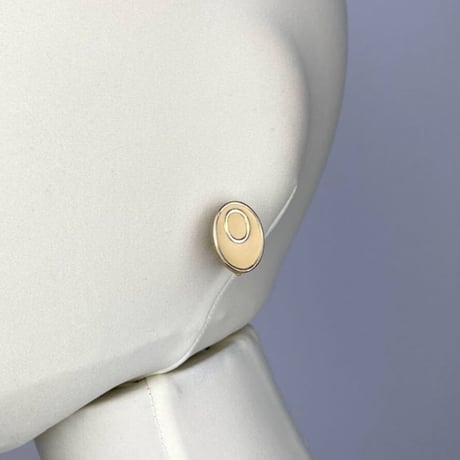 Beige Circle Pierce