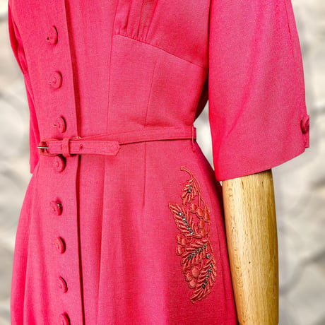 30's Coral Buttoned Linen Midi Dress