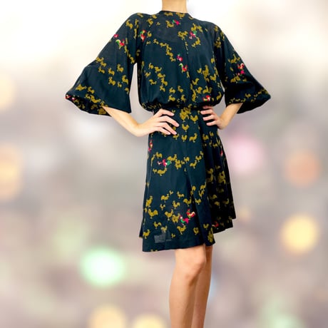 60’s Black Rooster Print Cropped Blouse and Skirt Set