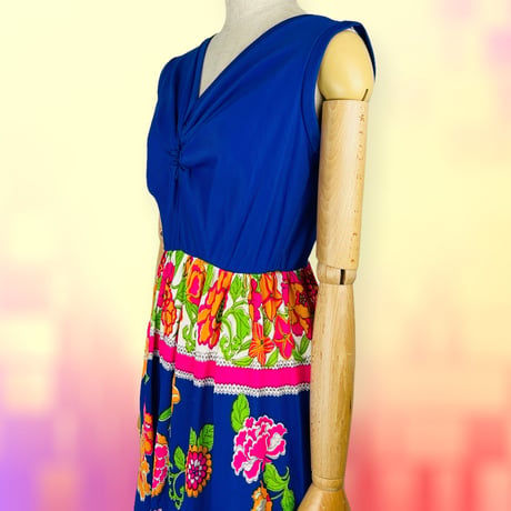 60's Flower Power Maxi Dress