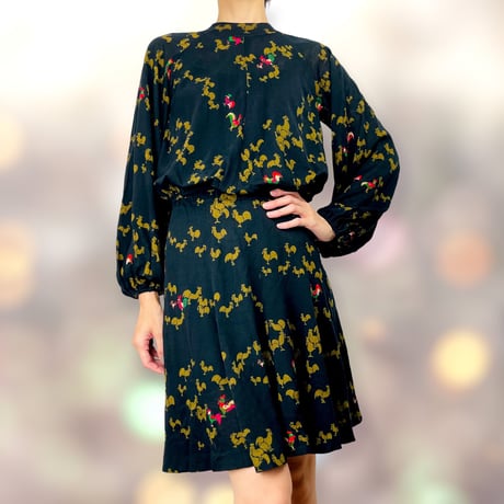 60’s Black Rooster Print Cropped Blouse and Skirt Set