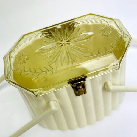 50's White Scalloped Lucite Bag