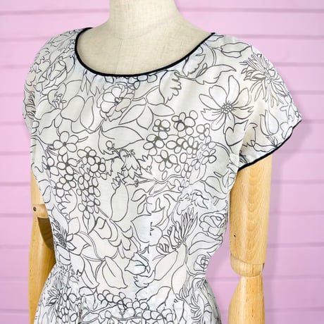50’s Black and White Floral Print Day Dress