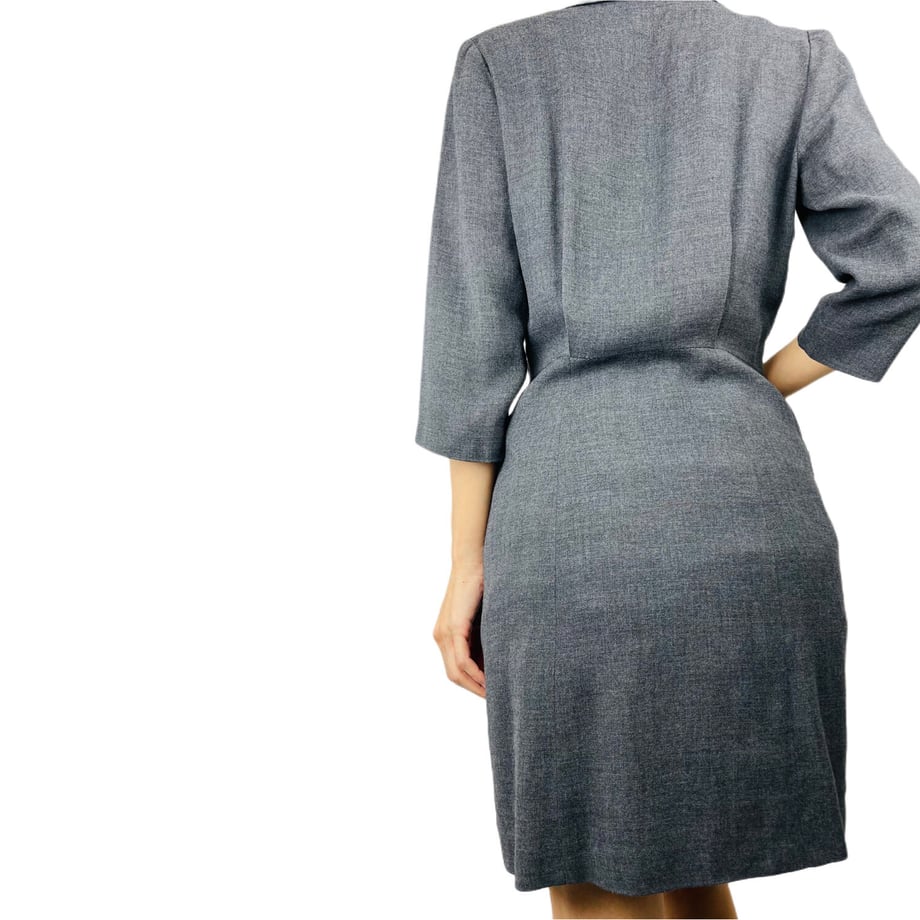 6042200f3186252d1c68c591