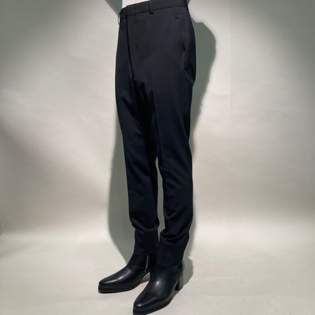 スリムストレートスラックス