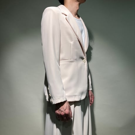 ¥32,890-(税込)