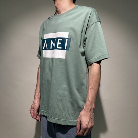 BOXロゴプリントTEE