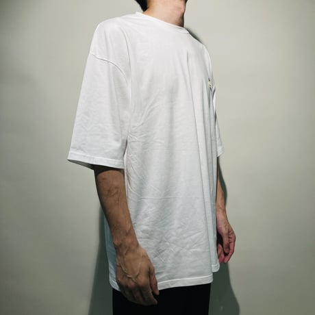 1 ポイントフラワースマイルルーズTEE(ホワイト)