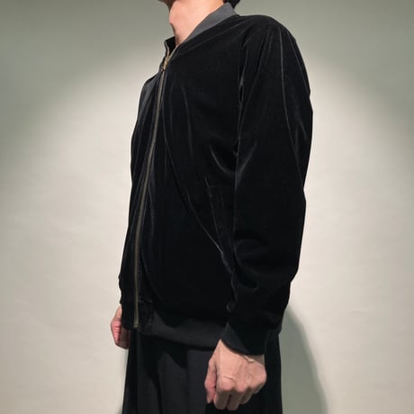 ベロアリバーシブルボンバーブルゾン