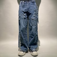 ベルテッドZIPデザインカーゴデニム(ブリーチ)
