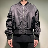 ZIP&シャーリングボンバーブルゾン