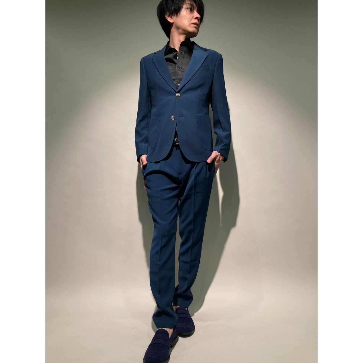 Theory ブルーパンツスーツ サイズ2 fit=scale-down,w=1200