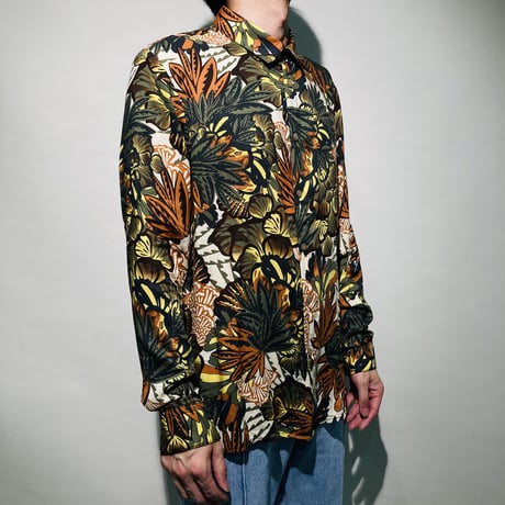 safari柄シャツ