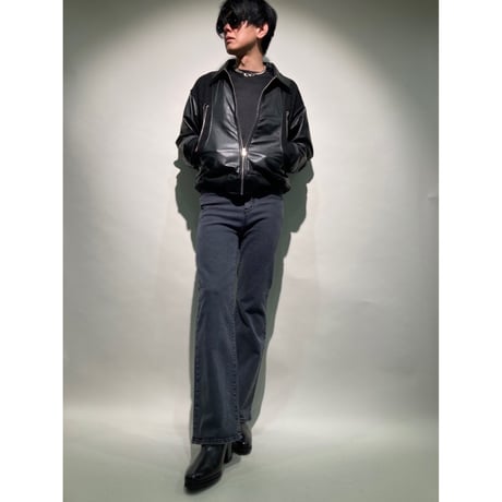 ストーンウォッシュブラックインディゴフレアパンツ