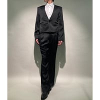 ラペルレスノーカラー1Bショートジャケット&タイトフレアスラックス(ブラック)