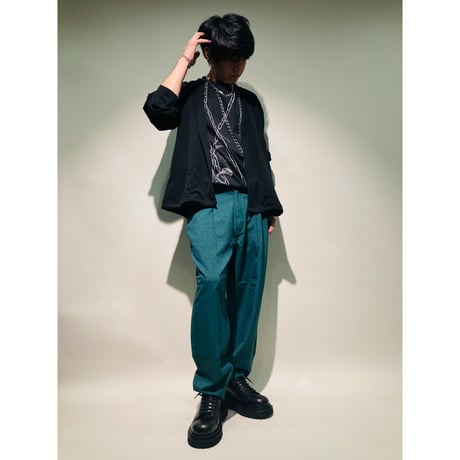 チェーン&ハンドカフス総柄TEE
