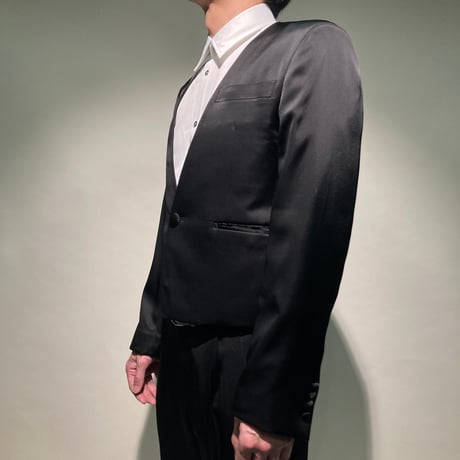 ラペルレスノーカラー1Bジャケット(シャイニーブラック)