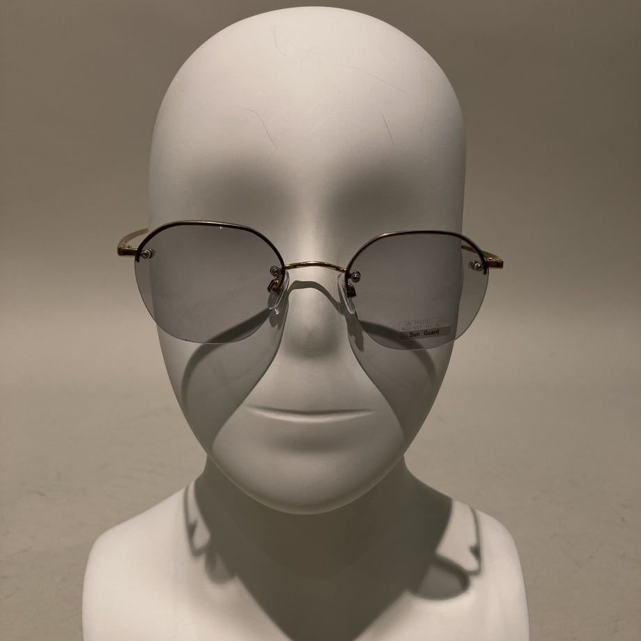6456584013061f00329f0a54