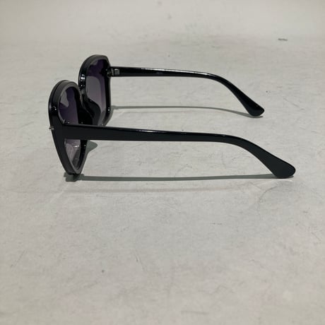 バタフライ2ポイントサングラス