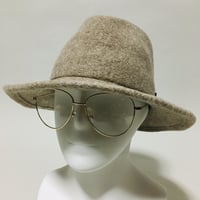ワイドブリムハット