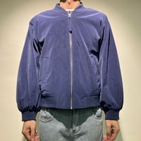 ナイロンボンバーブルゾン