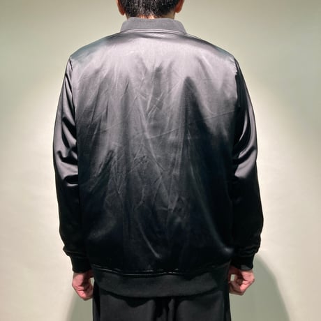 ベロアリバーシブルボンバーブルゾン