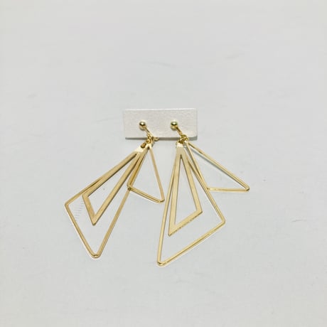 ダブルデルタイヤリング(ゴールド)