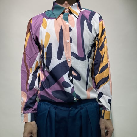 マルチGOMジオメト柄シャツ