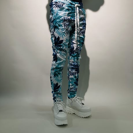 花柄シュリンクイージーパンツ