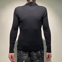 ボトルネックリブニット