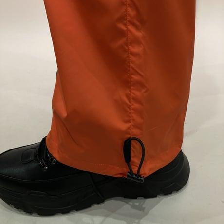 ナイロンカーゴパンツ