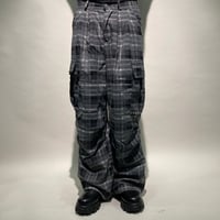 ウーリーチェックカーゴワイドパンツ