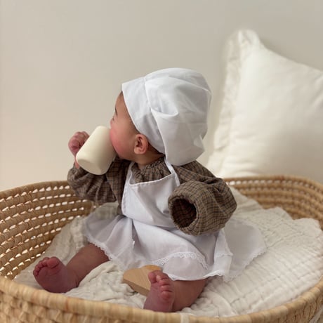 bebe apron