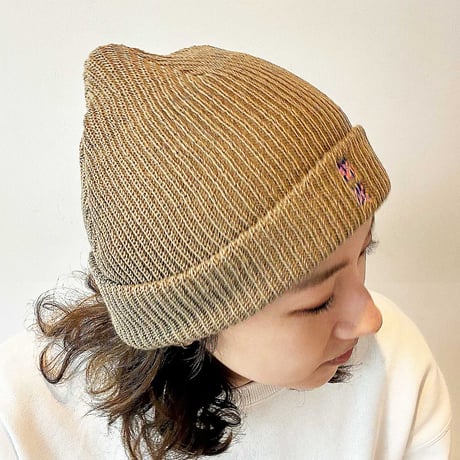 苦渋刺繍ニットキャップ