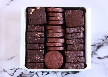 チョコ屋さんのチョコクッキー缶