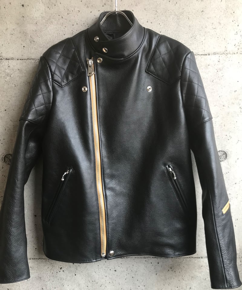 受注生産】セミオーダーキルティングWライダース/左袖ZIPあり | iade