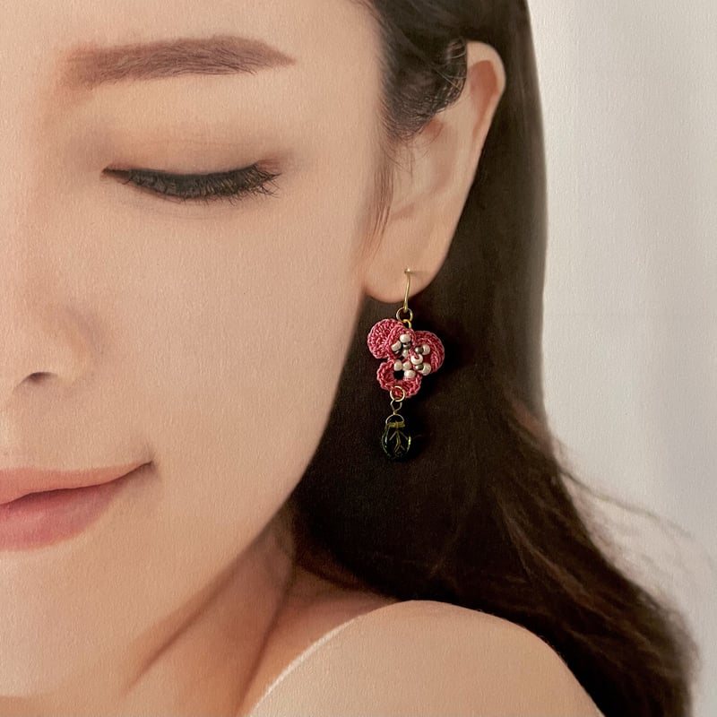 studio753 /トルコ伝統手芸オヤ 刺繍ピアス | magnolia