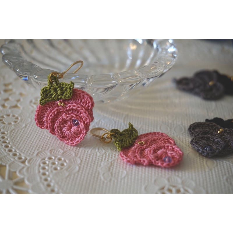 studio753 /トルコ伝統手芸オヤ 刺繍ピアス | magnolia