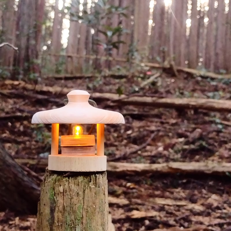 ウッドランタン ハンドメイド 木製オイルランタン ウッドランタン