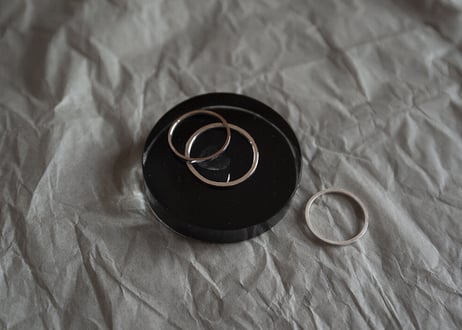Delicate ring
