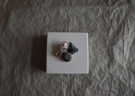 tile&liberty brooch
