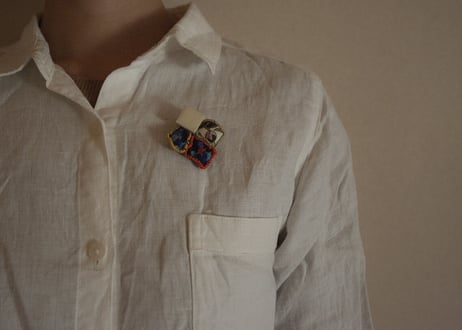 tile&liberty brooch