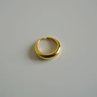 plump gold ring