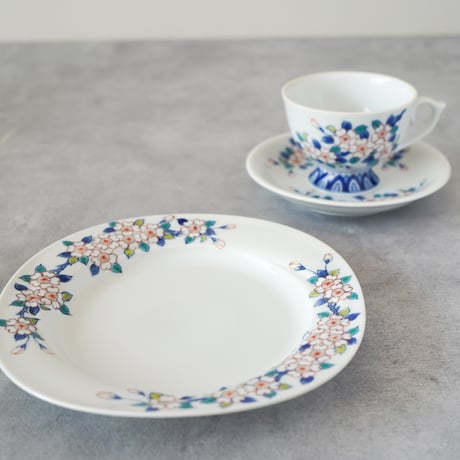 鍋島 虎仙窯オンラインストア